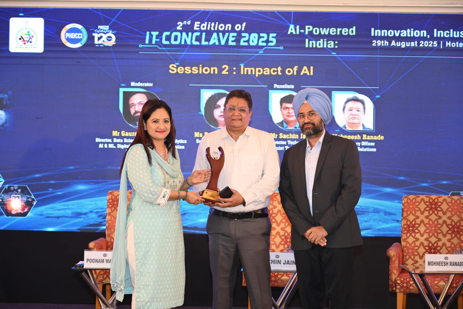 HanuAi-IT-Conclave-2025 - HanuAI Gallery