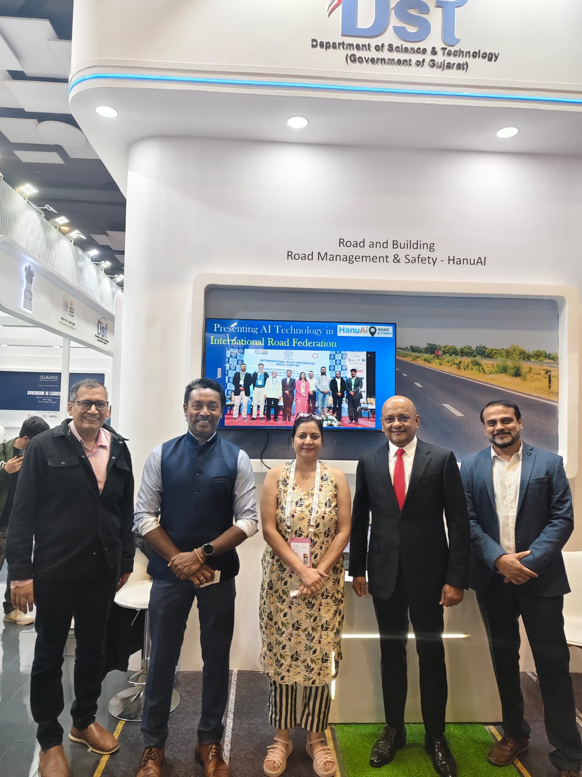 HanuAi-Manav-Singal-Prerna-Kalra-Road-Management-Exhibition - HanuAI Gallery